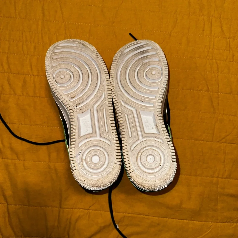 Nike Air Force 1 Multicolor Sneakers - Picture 5 of 7